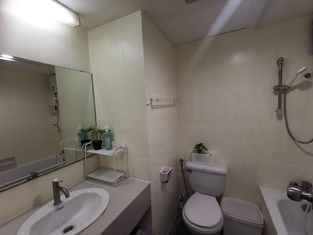 Tower Resident In The Heart Of Bangkok Shopping Center Apartment Makkasan Exterior foto