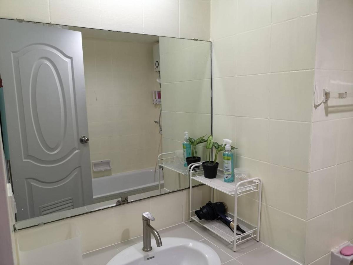 Tower Resident In The Heart Of Bangkok Shopping Center Apartment Makkasan Exterior foto
